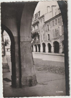 Vosges : REMIREMONT  : Les  Arcades  1954 - Remiremont