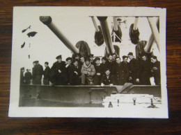 Photographie Originale - Traversée Marseille Alger - Troupe Soldats à Bord Du Croiseur "Gloire" - 1946 - SUP (HX 10) - Unclassified