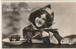 DE637  ---   GRUSS AUS MUNCHEN  --  GIRL  --  1933  --  CARTE PHOTO - München