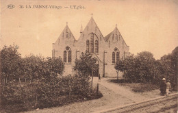 BELGIQUE - La Panne - Village - L'église - Carte Postale Ancienne - De Panne