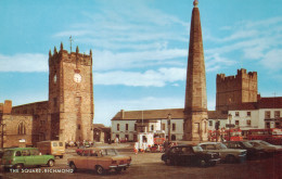 The Square, Richmond, North Yorkshire. Richmond Obelisk. Unposted - Sonstige & Ohne Zuordnung