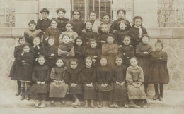 11 VINASSAN CARTE PHOTO ECOLE CLASSE CPA BON ETAT - Autres & Non Classés