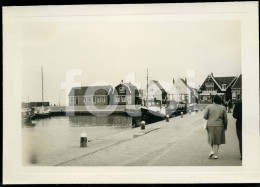 1965 REAL AMATEUR PHOTO FOTO DUTCH MARKEN VOLLENDAM HOLLAND NETHERLANDS CF - Places