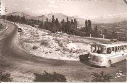 GAP (05) Un Virage Dans La Montée Du Col Bayard (Autobus)  CPSM  PF - Gap