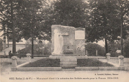 Redon (35 - Ille Et Vilaine) Monument Aux Morts - Redon