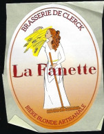 étiquette Bière France: Biere Blonde La Fanette 6 % 75 Cl Brasserie De Clerck Peronne 80 "femme" - Bière