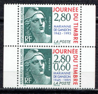 Journée Du Timbre : Cinquantenaire De La Marianne De Gandon (paire Issue De Carnet) - Unused Stamps