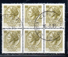 ITALIA REPUBBLICA ITALY REPUBLIC 1968 - 1976 SIRACUSANA TURRITA STELLE STARS LIRE 50 BLOCCO USATO BLOCK USED OBLITERE' - 1961-70: Oblitérés