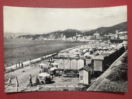 Cartolina - Albisola Capo ( Savona ) - Panorama Generale Dalla Spiaggia - 1951 - Savona