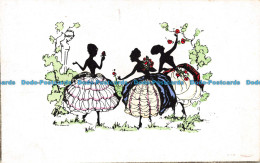 R131554 Old Postcard. Three Ladies. Drawing - Monde