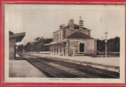 Carte Postale 27. Acquigny  La Gare  Très Beau Plan - Acquigny