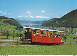 Stanserhorn Mit Oldtimer Standsseilbahn - Eisenbahnen