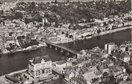 *** 91  ***  --- Avion Sur CORBEILLE-ESSONNES  La Mairie Et Le Pont  Timbrée TTBE - Corbeil Essonnes