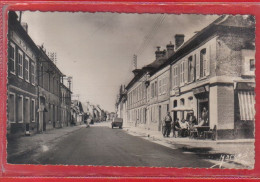 Carte Postale 27. Le Vaudreuil Café Tabacs Route Nationale Très Beau Plan - Other & Unclassified