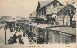 LISIEUX - La Gare. (cachet Militaire 20em Régiment Territorial D'infanterie) - Stations With Trains