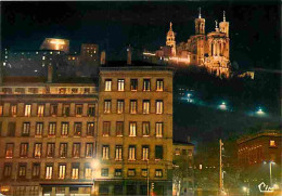 69 - Lyon - Illuminations De Lyon - Quai Fulchiron - Avenue Adolphe Max - Notre Dame De Fourvière - Vue De Nuit - Carte  - Autres & Non Classés