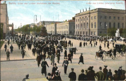 72432909 Berlin Unter Den Linden Aufziehen Der Wache Berlin - Otros & Sin Clasificación