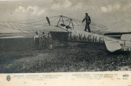 82...... GUERRE AERIENNE. Védrines Partant En Reconnaissance Sur Son Appareil  "La Vache - Piloten