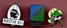 LOT DE 3 PIN'S SPORT RUGBY - Rugby