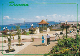 Town Square Dunoon - Scotland -  Unused   Postcard  - G32 - Other & Unclassified