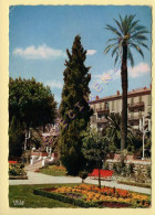 83. HYERES LES PALMIERS – Ses Jardins / CPSM (voir Scan Recto/verso) - Hyeres