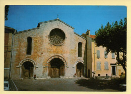 83. HYERES LES PALMIERS – Eglise Saint-Louis (voir Scan Recto/verso) - Hyeres