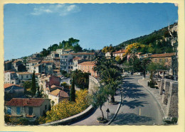 83. BORMES LES MIMOSAS – Le Haut Du Village / CPSM (voir Scan Recto/verso) - Bormes-les-Mimosas