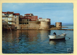 83. SAINT-TROPEZ – Le Port Des Pêcheurs (animée) CPSM (voir Scan Recto/verso) - Saint-Tropez