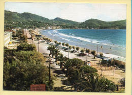 83. SAINT-CYR LES LECQUES – La Plage Du Soleil / Carte Toilée (voir Scan Recto/verso) - Les Lecques