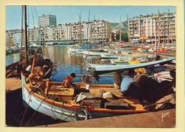 83. TOULON – La Vieille Darse Et Les Quais De La Sinse Et De Stalingrad / Bateaux (animée) (voir Scan Recto/verso) - Toulon