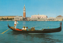 Italie Venise  Panorama  Du Bassin De St Marc - Venezia