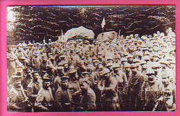 LILLE  GUERRE 14 18 CARTE PHOTO GROUPE DE  PRISONNIERS FRANCAIS   MILITARIA - Lille