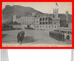 CPA MONACO.  Revue Devant Le Palais Le Jour De La Fête Du Prince...S1848 - Otros & Sin Clasificación