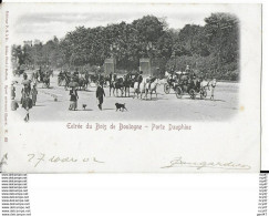 CPA (75) PARIS.  Entrée Du Bois De Boulogne, Animé, Attelage Calèche, Chien. ..I 680 - Sonstige & Ohne Zuordnung