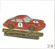 Pin's Sport - Compétition Automobile / Porsche Carrera Cup. Est. Badges Impact. Métal Peint. T1023-24 - Porsche