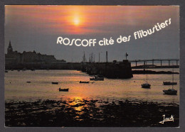 091699/ ROSCOFF, Coucher De Soleil Sur Le Port - Roscoff