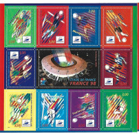 Bloc Feuillet  N° 19 - " France 98 Coupe Du Monde De Football - Bloc De 10 Timbres Neufs - Nuevos