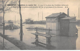 CHARENTON - Inondations 1910 - Le Quai Et La Place Des Carrières Submergés - Très Bon état - Charenton Le Pont
