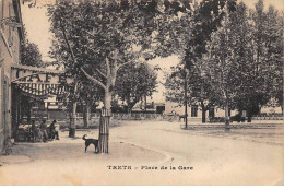 TRETS - Place De La Gare - Très Bon état - Trets