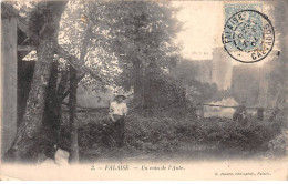 FALAISE - Un Coin De L'Ante - état - Falaise