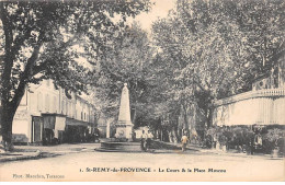 SAINT REMY DE PROVENCE - Le Cours Et La Place Moscou - Très Bon état - Saint-Remy-de-Provence