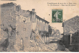 Tremblement De Terre Du 11 Juin 1909 - SAINT CANNAT - Une Rue En Ruines - Très Bon état - Otros & Sin Clasificación