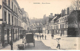 VENDOME - Place D'Armes - Très Bon état - Vendome