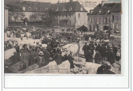 AVALLON - Un Jour De Foire - Marché Aux Boeufs - Très Bon état - Avallon