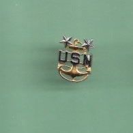 PIN'S  USA *** MILITAIRE - USN *** WW07 (7-6) - Army