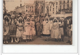 BEAUVAIS - CARTE PHOTO - Souvenir Des Fêtes De Jeanne Hachette 1923 - Très Bon état - Beauvais