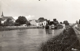 18 : Belleville : Le Canal Et L'écluse Et Péniche Jack London  (SM Petit Format)   ///  Ref. Mai 24 ///  N° 29.762 - Sonstige & Ohne Zuordnung