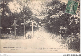 AAMP3-93-0212 - CLICHY-SOUS-BOIS - La Source Et Les Croix - Commemoration Du Miracle - Clichy Sous Bois