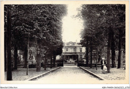 ABNP4-94-0324 - CHOISY-LE-ROI - Entrée De La Mairie Et Du Parc - Choisy Le Roi