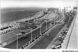 ABZP1-85-0003 - SAINT JEAN DE MONTS - La Grande Plage Et L'esplanade  - Saint Jean De Monts